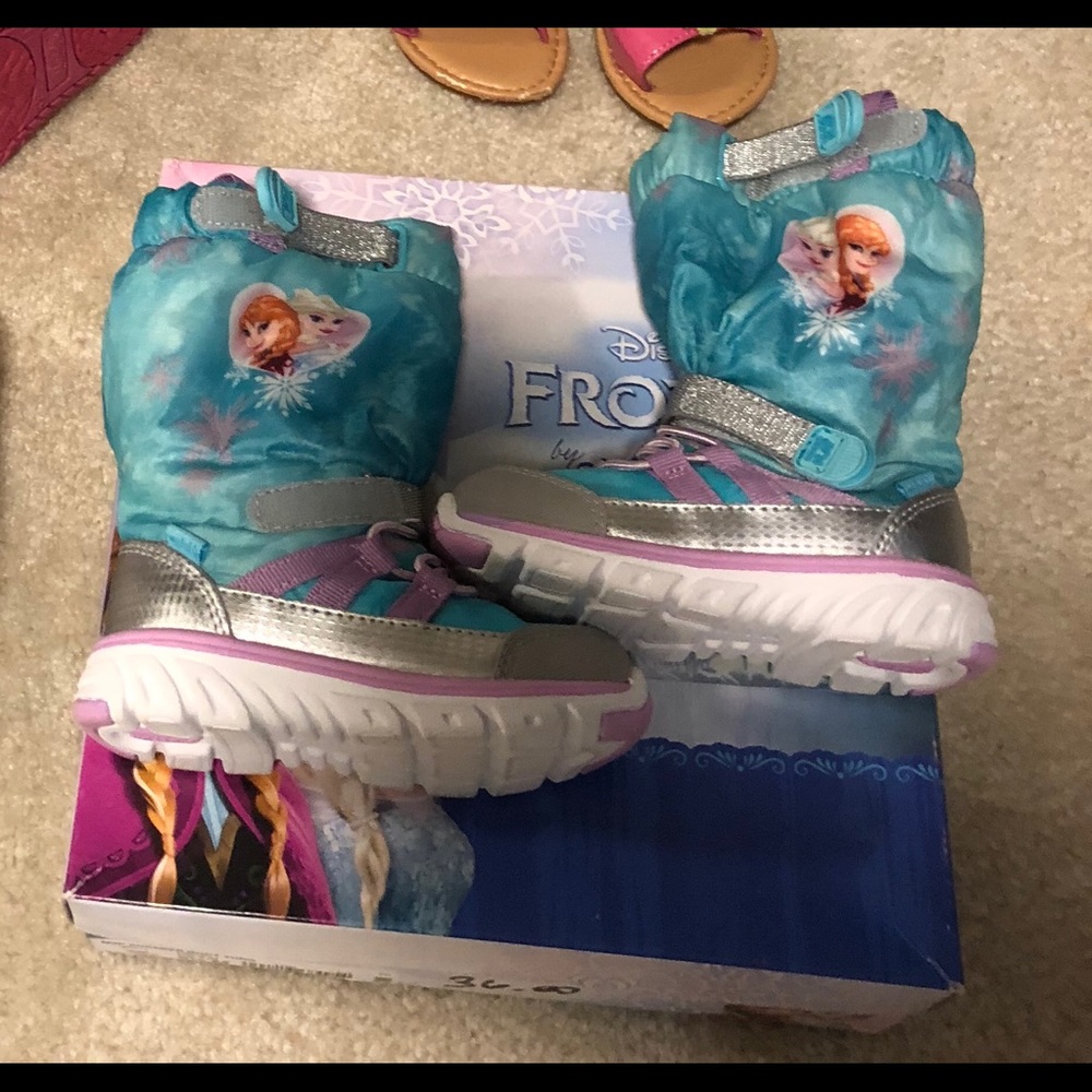 Stride Rite winter boots (brand new!)